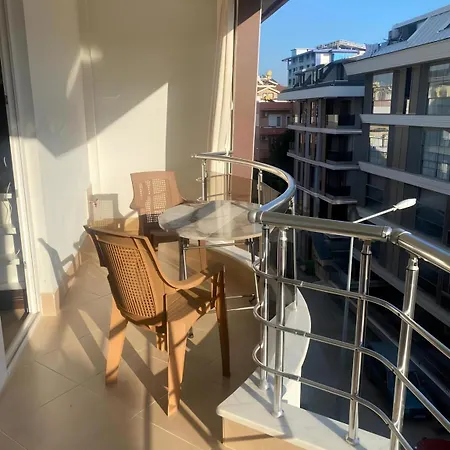 Duplex Near The Cleopatra Beach In